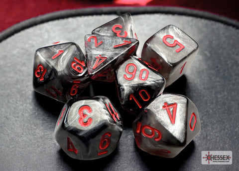 Chessex Velvet Mini Black/Red - Set of 7